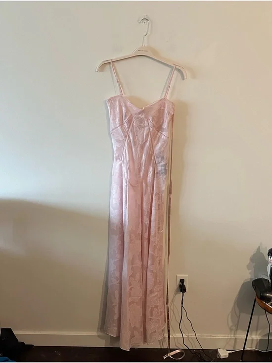 NEW House Of CB Seren Pink Floral Lace Back Maxi Dress Gown Romantic M A-C - Picture 2 of 8